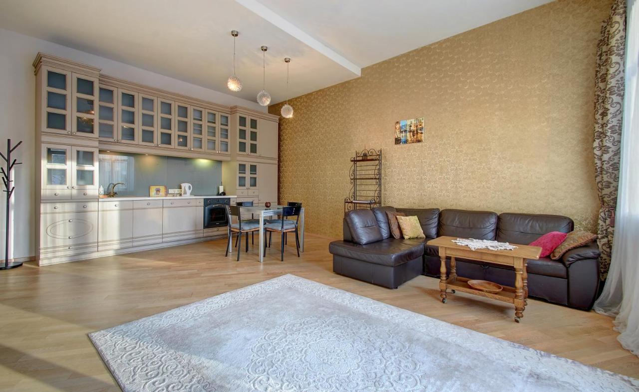 Romantic City Center Apartment In Old Town Vilna Exterior foto