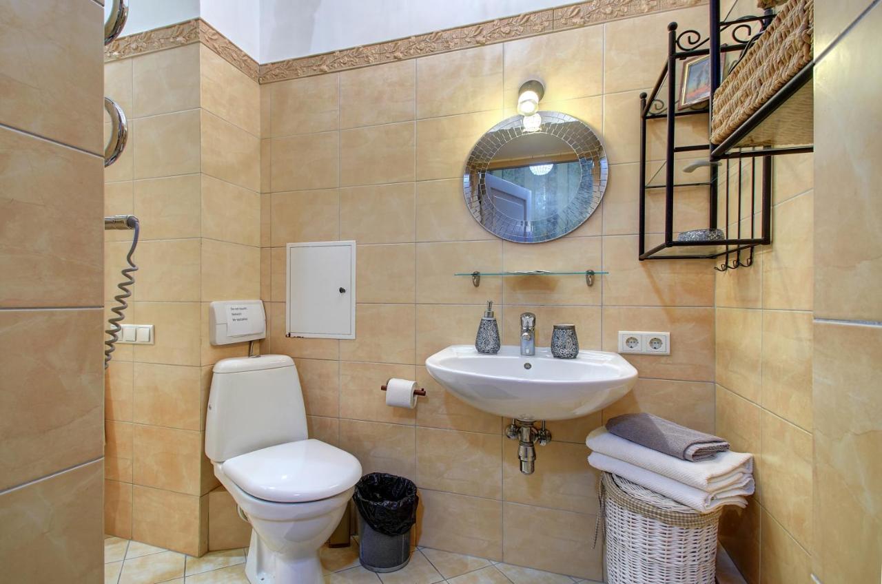 Romantic City Center Apartment In Old Town Vilna Exterior foto