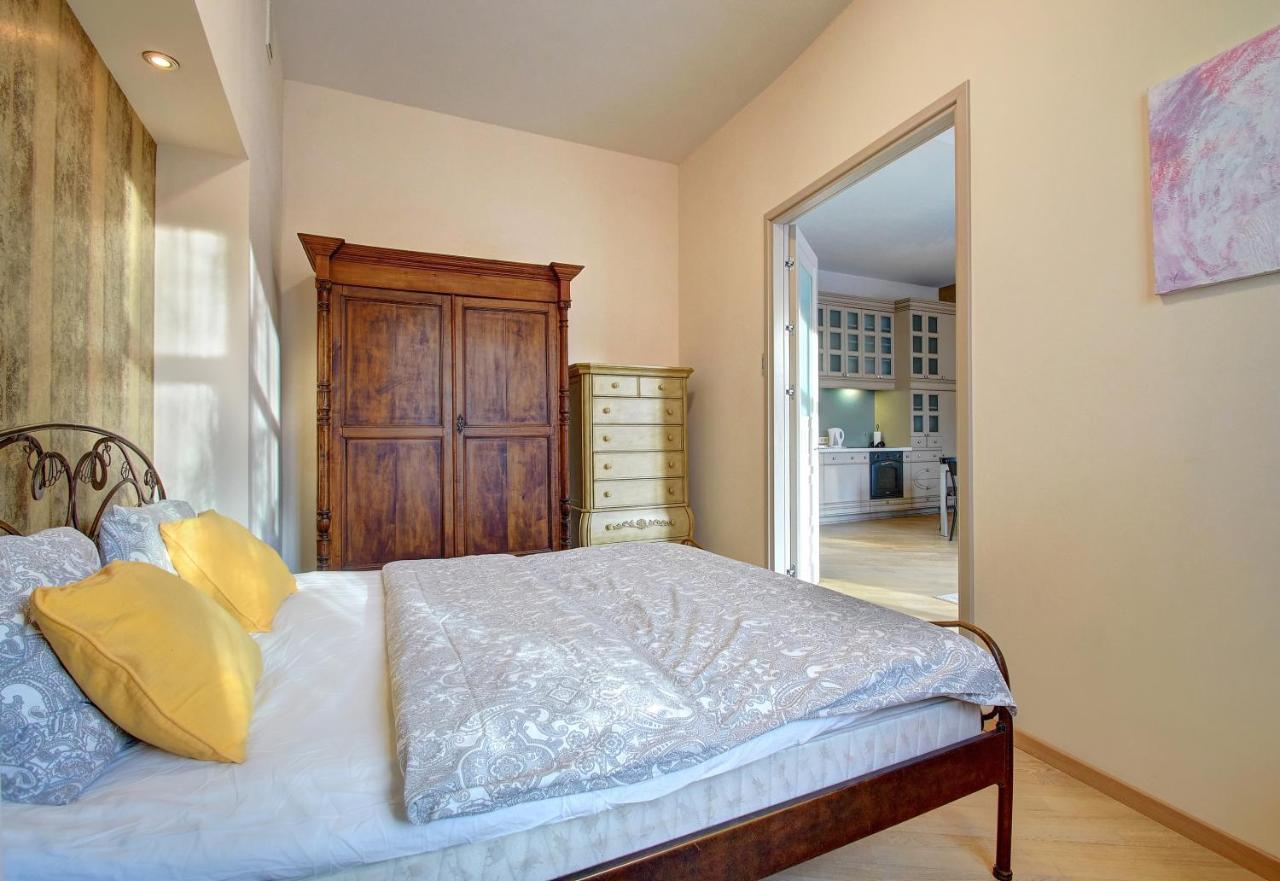 Romantic City Center Apartment In Old Town Vilna Exterior foto